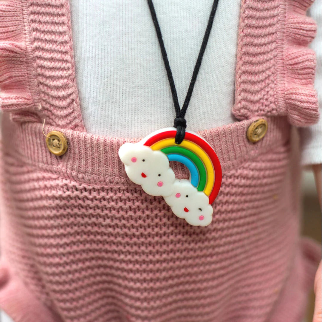 Kaukette Regenbogen auf Kleidung