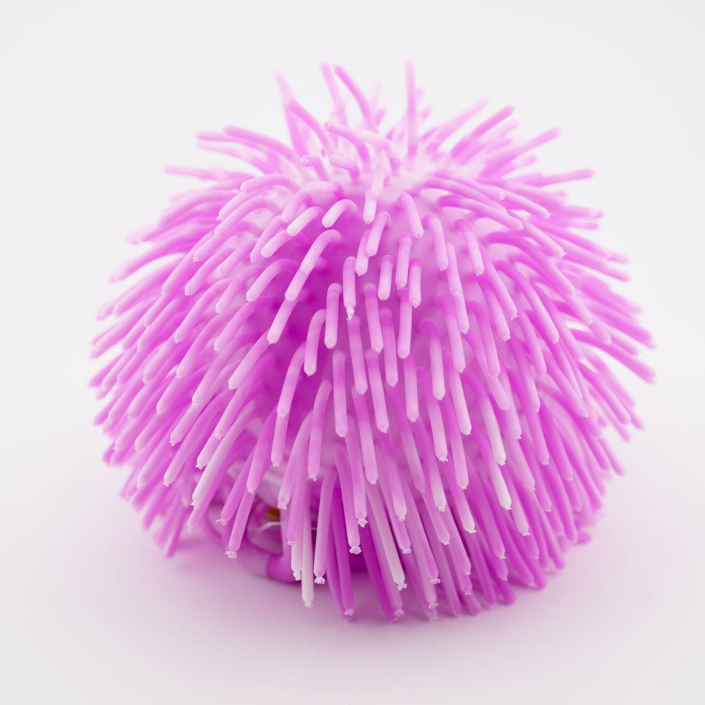 Pufferball in lila weiß