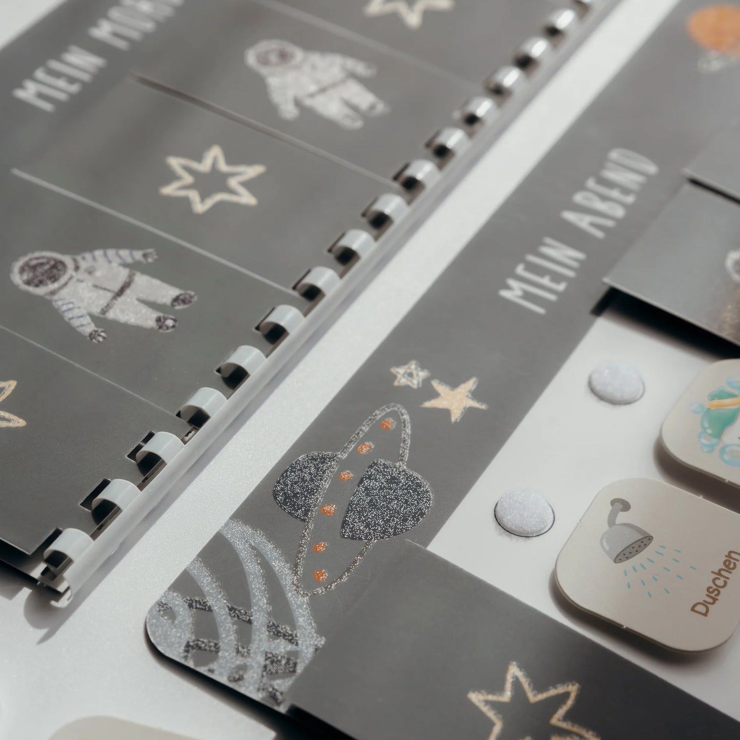 Nahaufnahme Ufo auf Plan