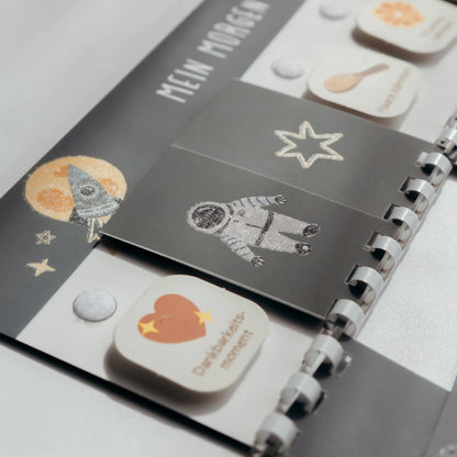 Nahaufnahme Astronaut auf Plan