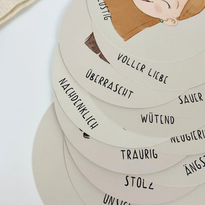 Emotionskarten gestapelt