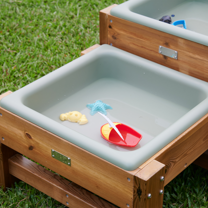 Wassertisch mit Wanne