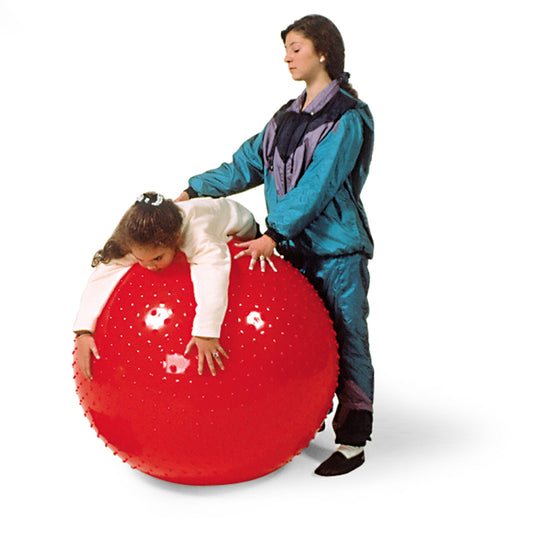 Ball mit Kind und Therapeutin