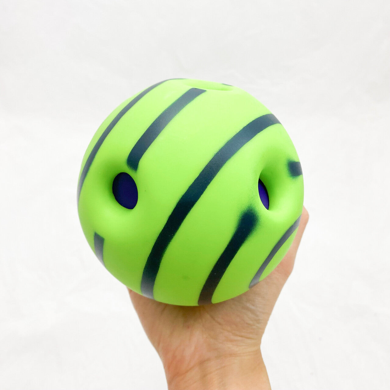 Ball in der Hand