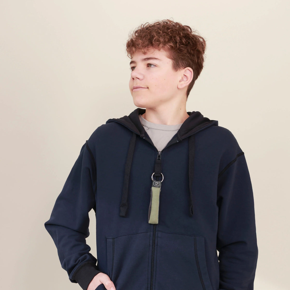 Kind mit Loop in Moss