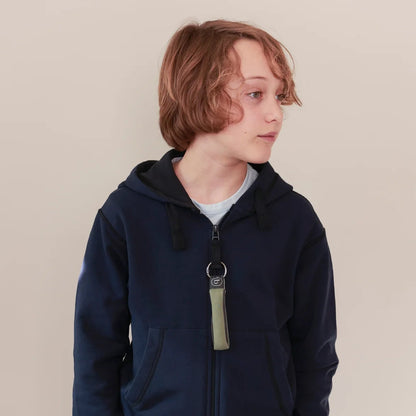 Kind mit Loop in Moss