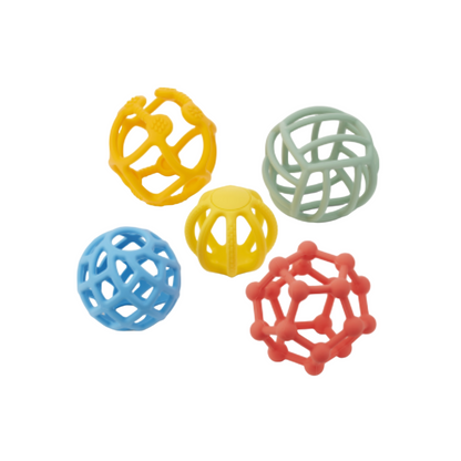 fünf verschiedene Bälle